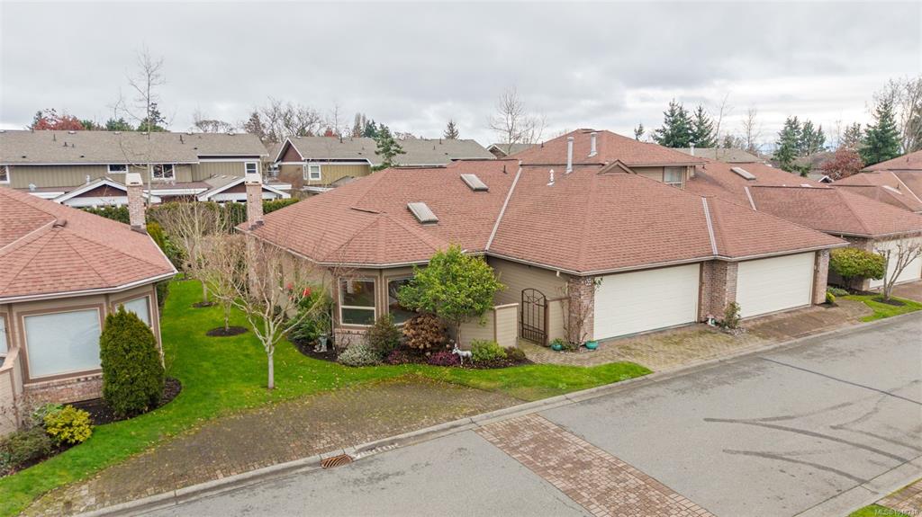 Second View of 4515 Pipeline Rd, Arbour Glen, Saanich, BC, V8Z 5M3