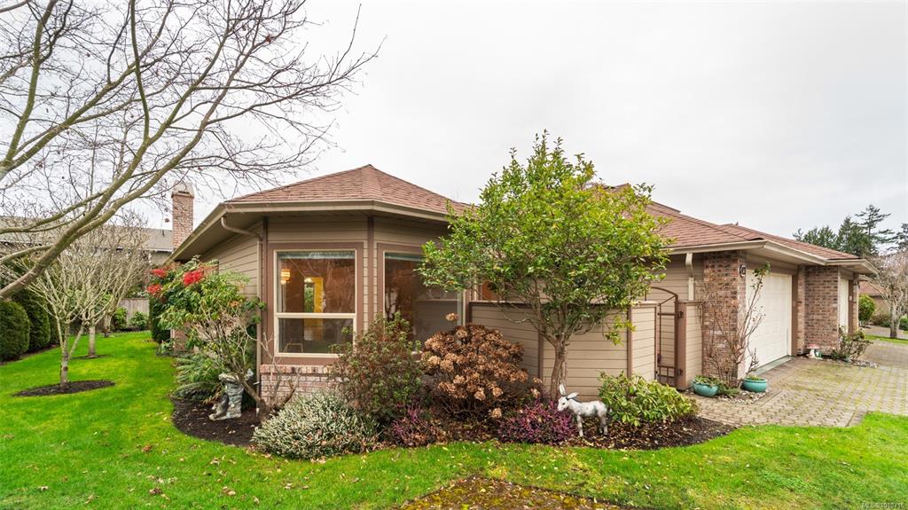 Third View of 4515 Pipeline Rd, Arbour Glen, Saanich, BC, V8Z 5M3