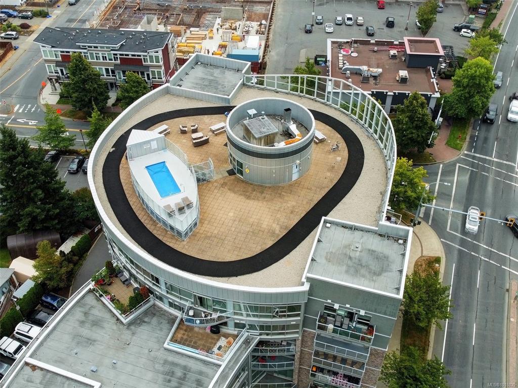 Third View of 2745 Veterans Memorial Pkwy, Langford, BC, V9B 0H4