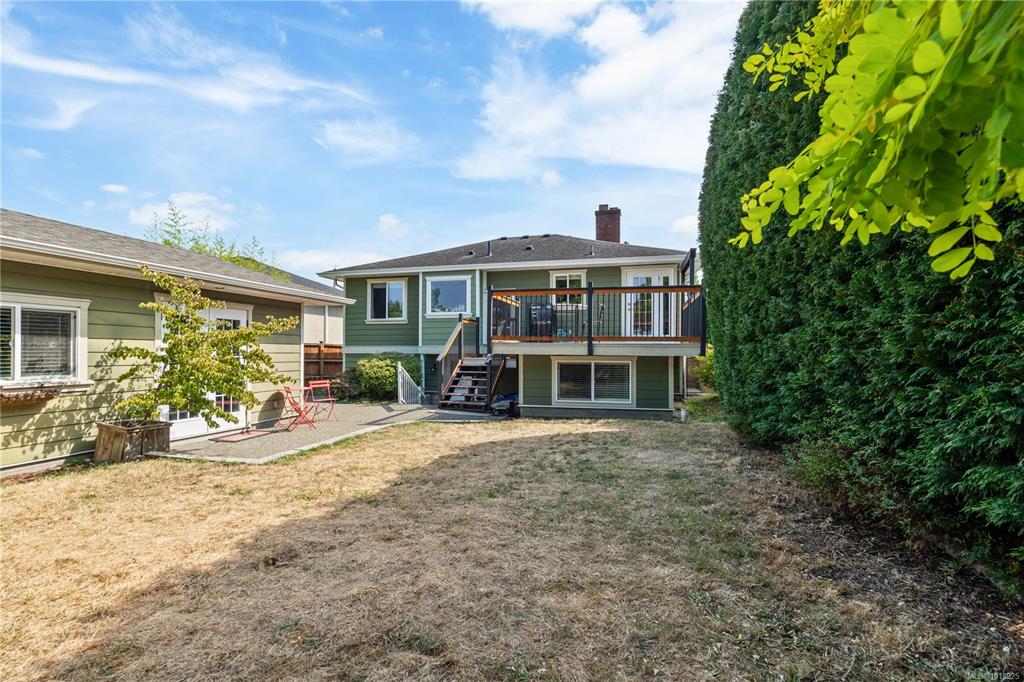 Second View of 1468 Stroud Rd, Victoria, BC, V8T 2K9