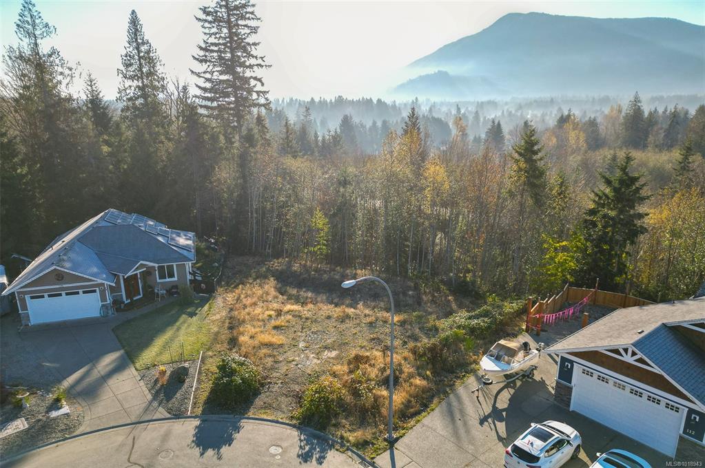 Second View of Lot 25 Beech Cres, Lake Cowichan, BC, V0R 2G1