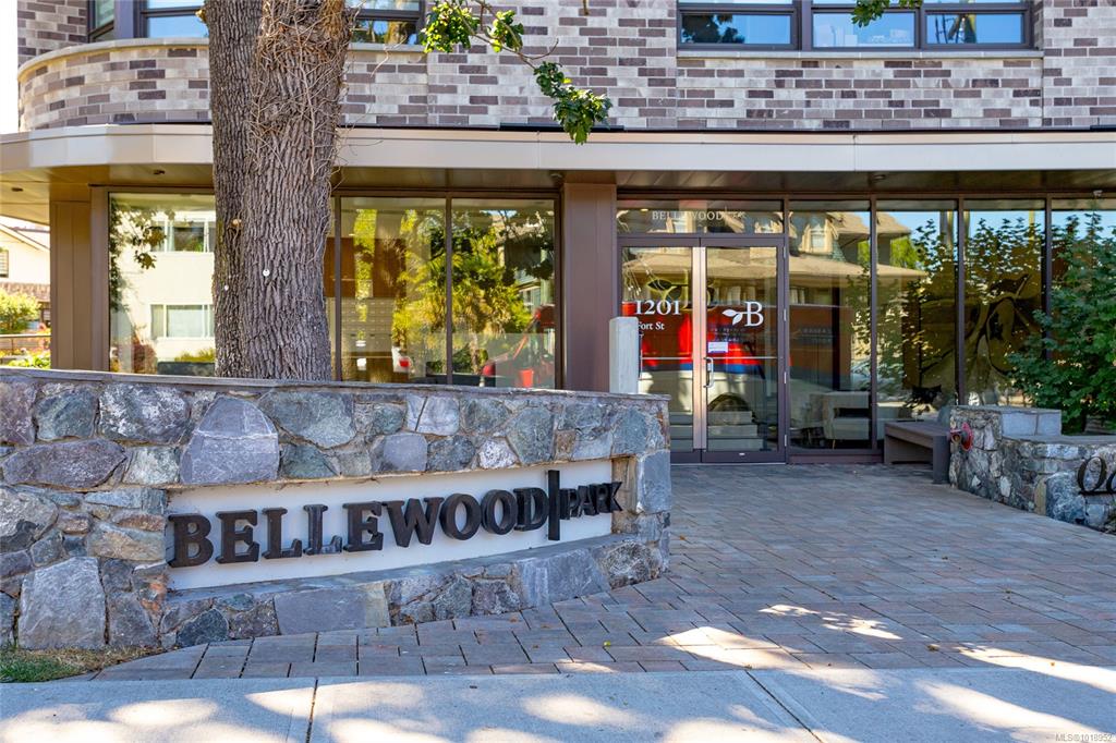 1201 Fort St, 1018952, BC,