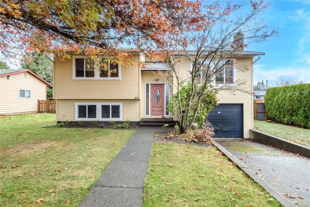 1651 Ascot Ave, 1019013, BC,