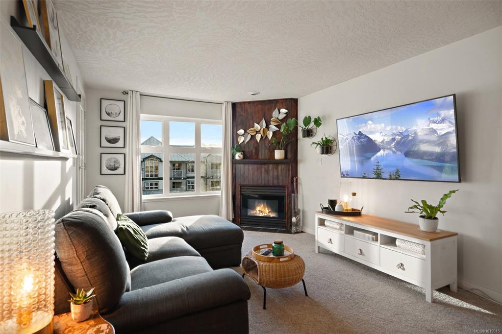 Fourth View of 3010 Washington Ave, Victoria, BC, V9A 1P7