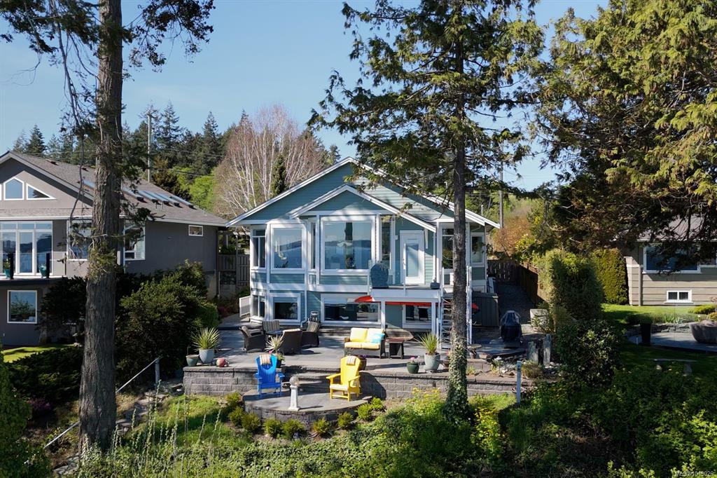 9055 Lochside Dr, 1019026, BC,