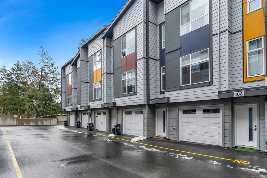 2130 Triangle Trail, 1019027, BC,