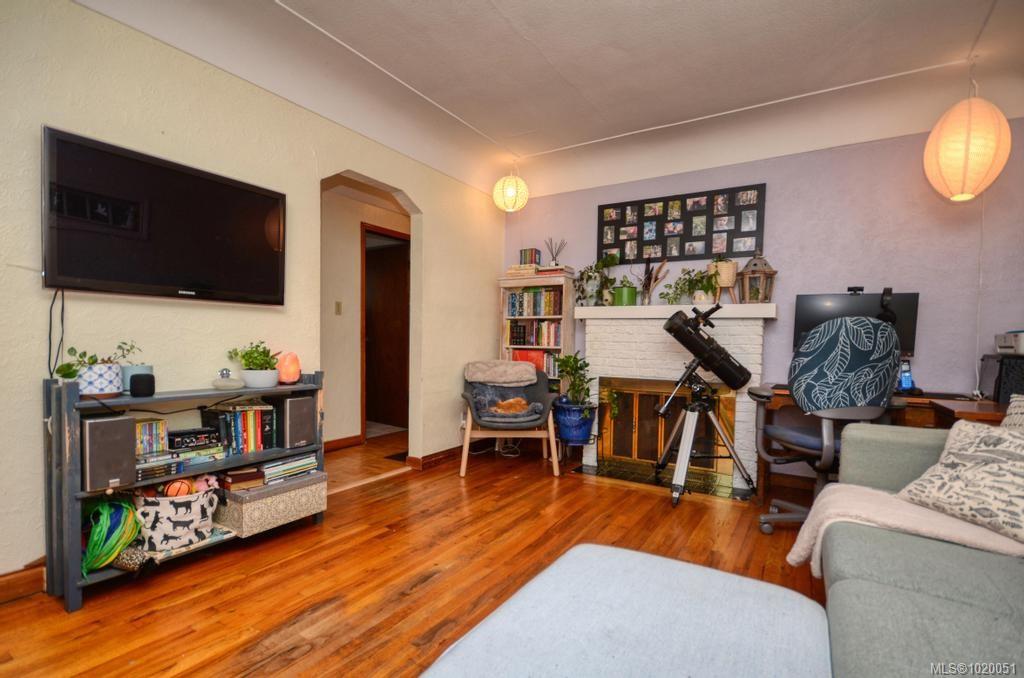 Fourth View of 871 Fleming St, Esquimalt, BC, V9A 5V3