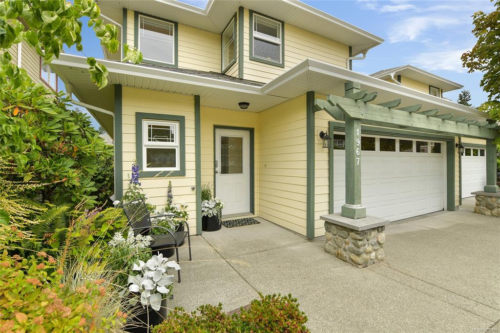 1967 Polo Park Crt, 1020105, BC,