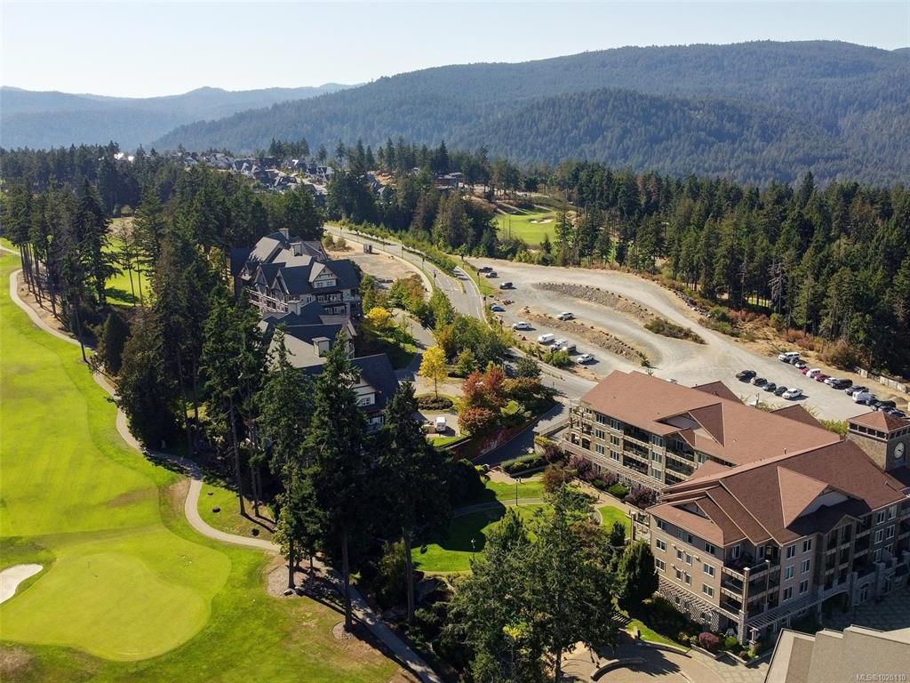 1335 Bear Mountain Pkwy, 1020110, BC,