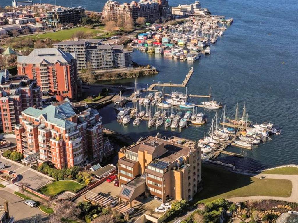 Third View of 640 Montreal St, Pier One, Victoria, BC, V8V 1Z8