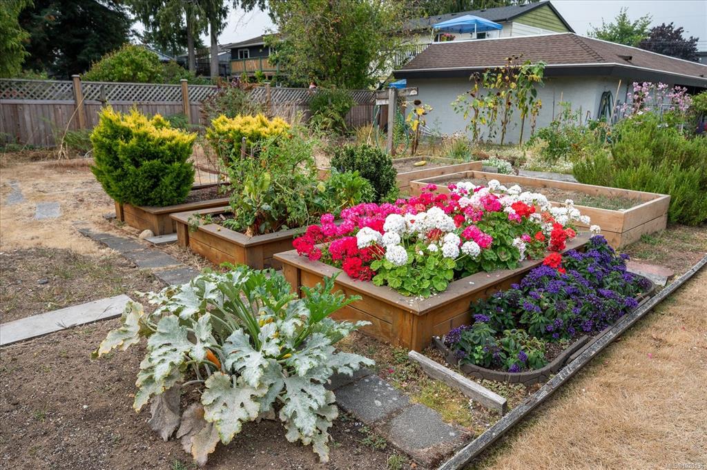 219 Bagshaw St, 1020136, BC,