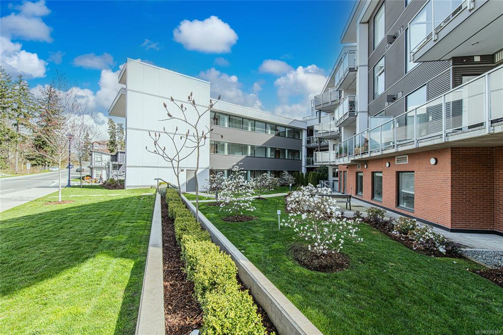 950 Whirlaway Cres, 1020161, BC,