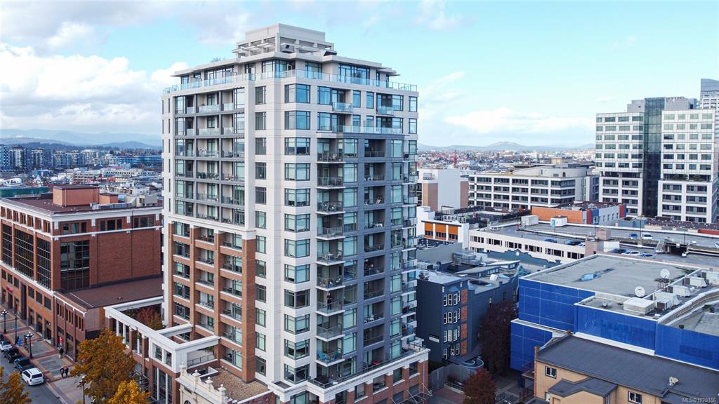 Second View of 728 Yates St, Victoria, BC, V8W 0C8