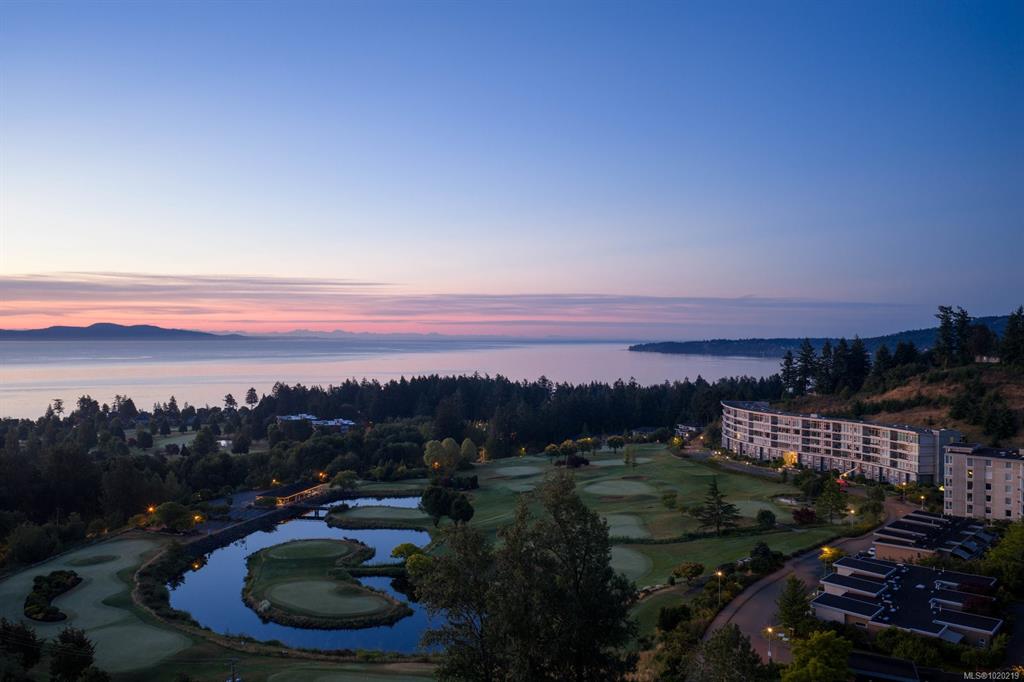 5322 Sayward Hill Cres, 1020219, BC,