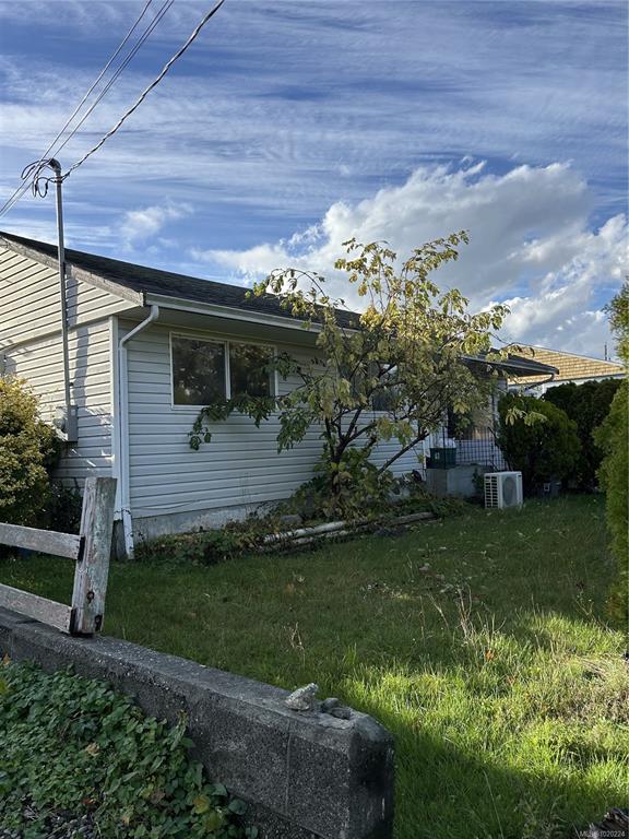 3620 Island Hwy S, 1020224, BC,