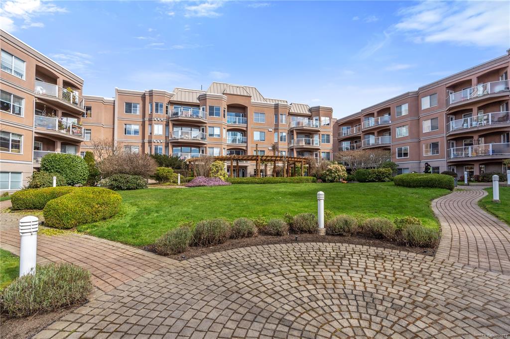 Second View of 405 Quebec St, Polo Pacific, Victoria, BC, V8V 4Z2