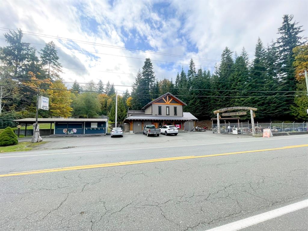 7581 Island Hwy S, 1020342, BC,