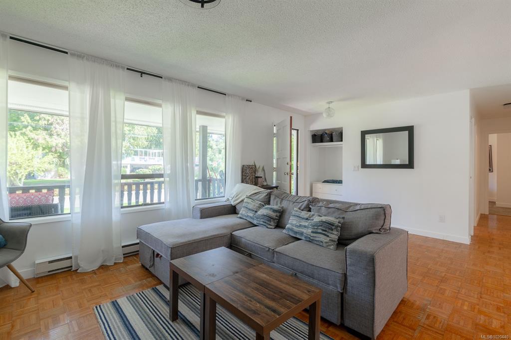 Fourth View of 1025 Maple Lane Dr, Parksville, BC, V9P 1T3