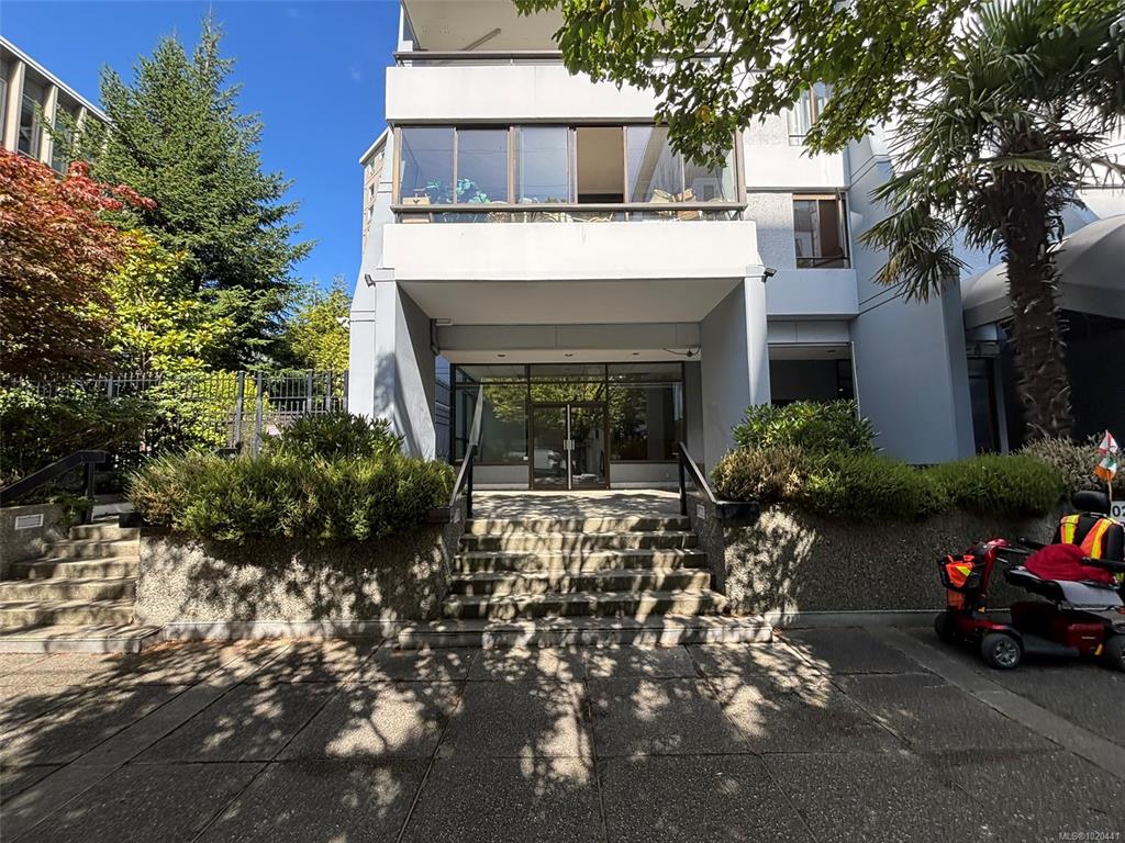 1026 Johnson St, 1020441, BC,