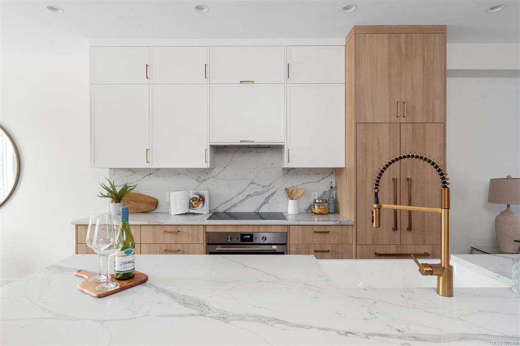 820 Dunsmuir Rd, 1020465, BC,