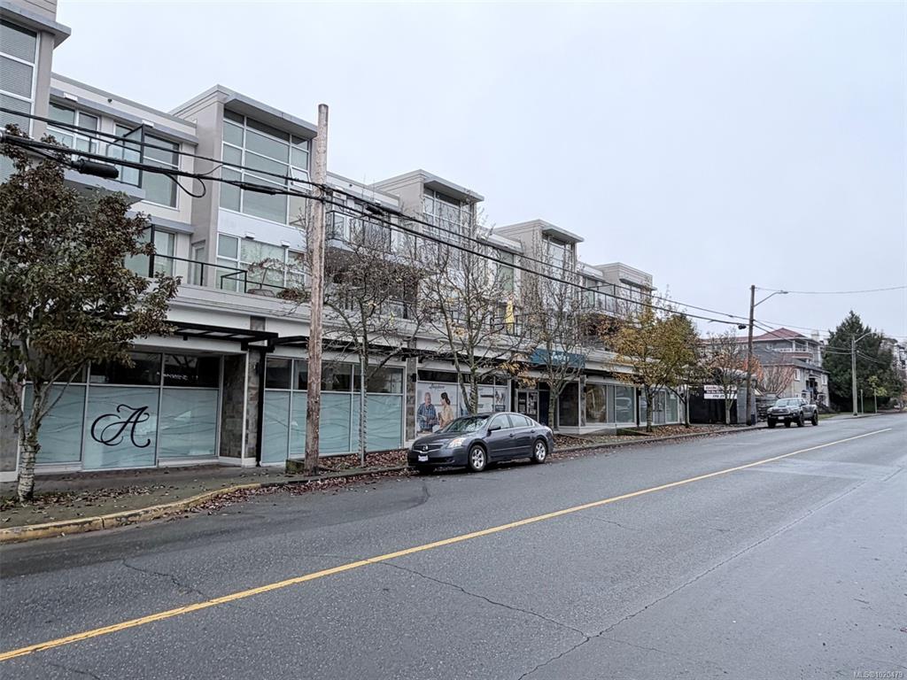 Fourth View of 1831 Oak Bay Ave, Victoria, BC, V8R 1C3