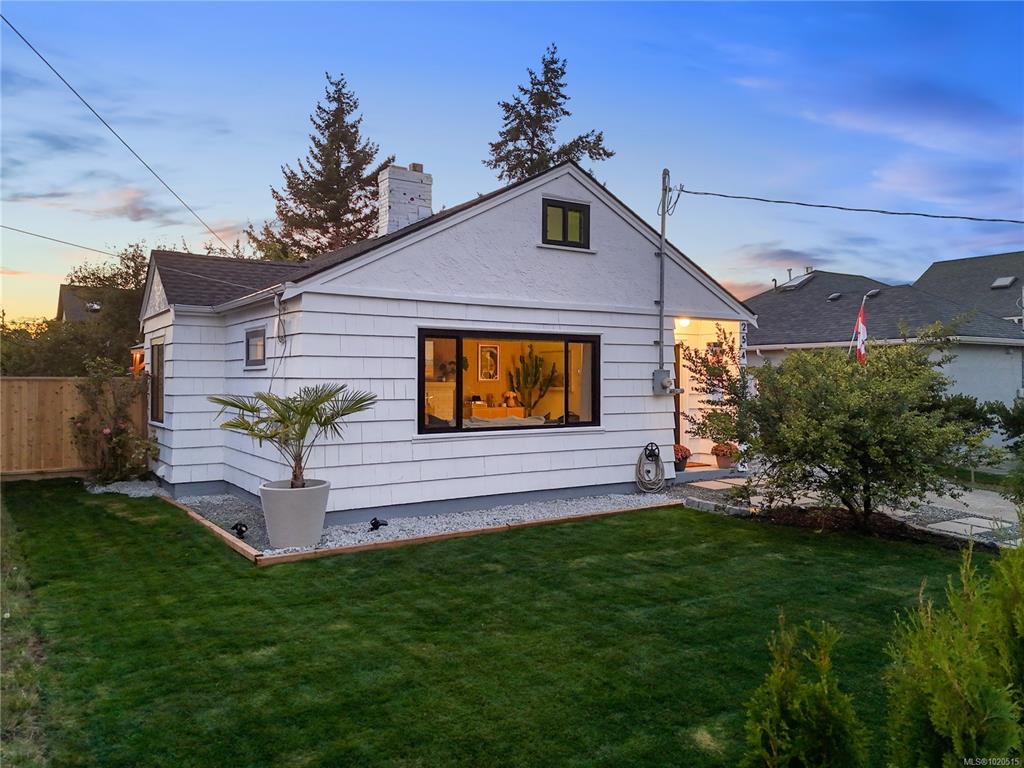 Fifth View of 2540 Blackwood St, Victoria, BC, V8T 3W1