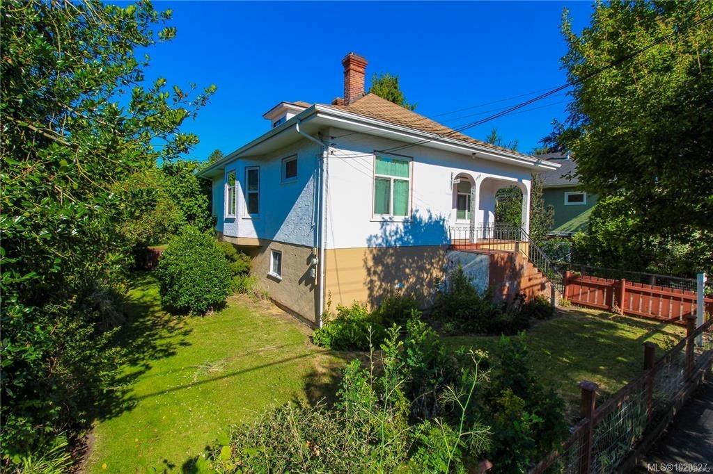 Second View of 1606 Bank St, Victoria, BC, V8R 4V4