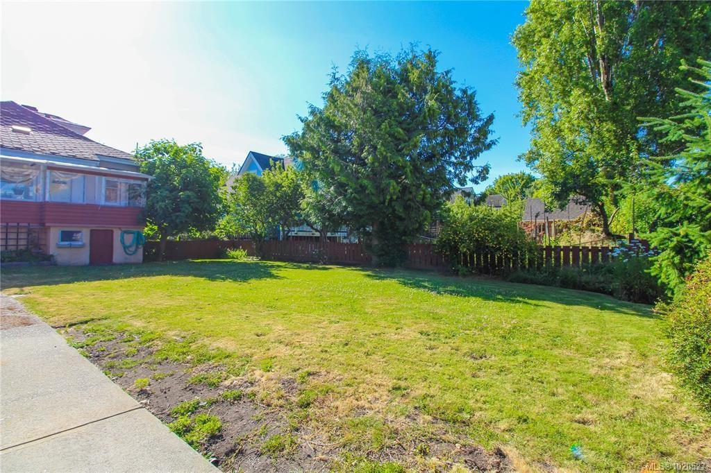 Fifth View of 1606 Bank St, Victoria, BC, V8R 4V4