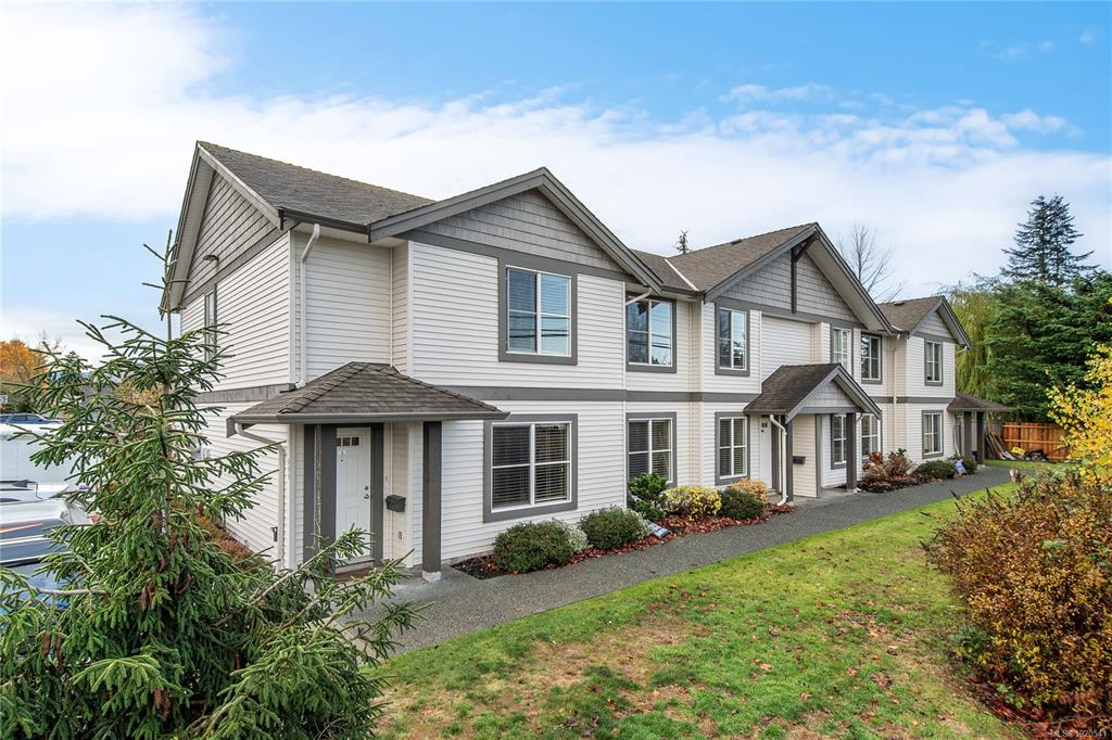 390 Carolyn Rd, 1020541, BC,