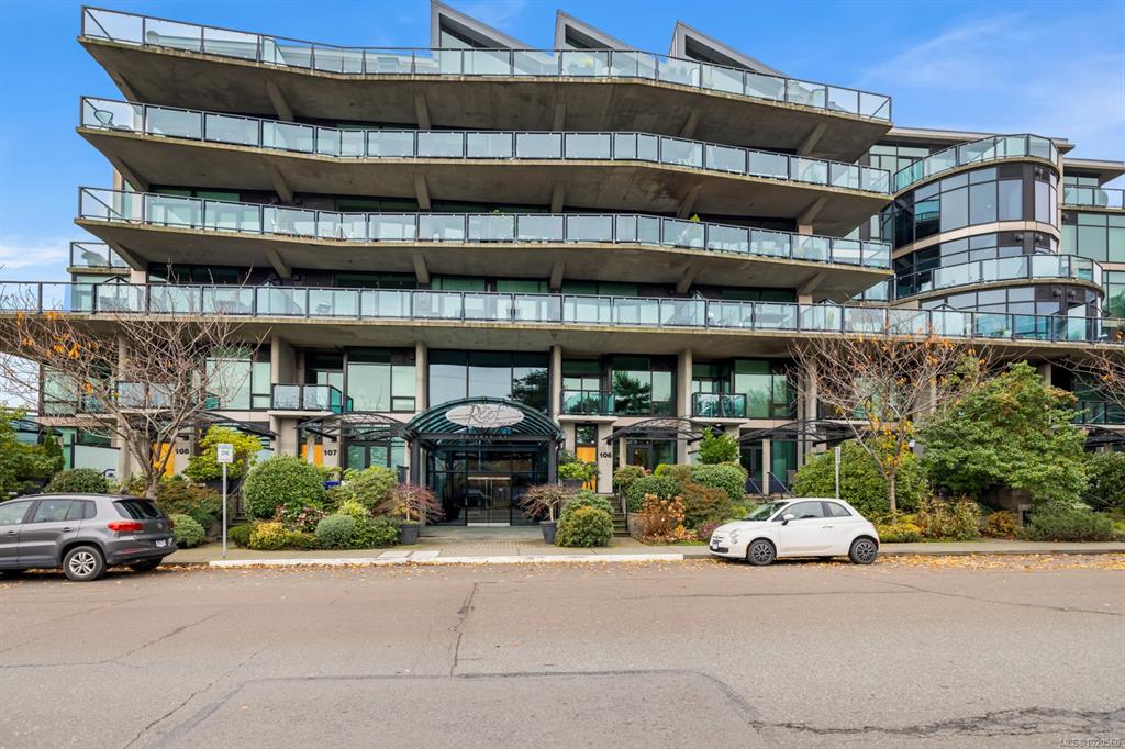 Third View of 21 Erie St, Vi James Bay, Victoria, BC, V8V 5A8