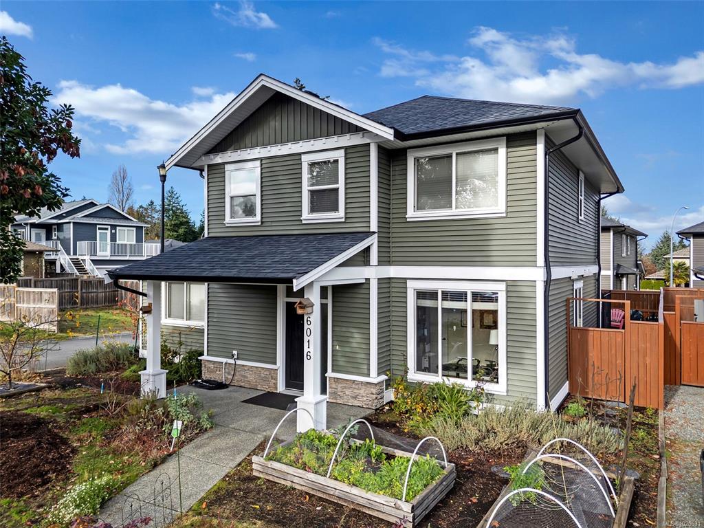 6016 Tweedsmuir Cres, 1020631, BC,