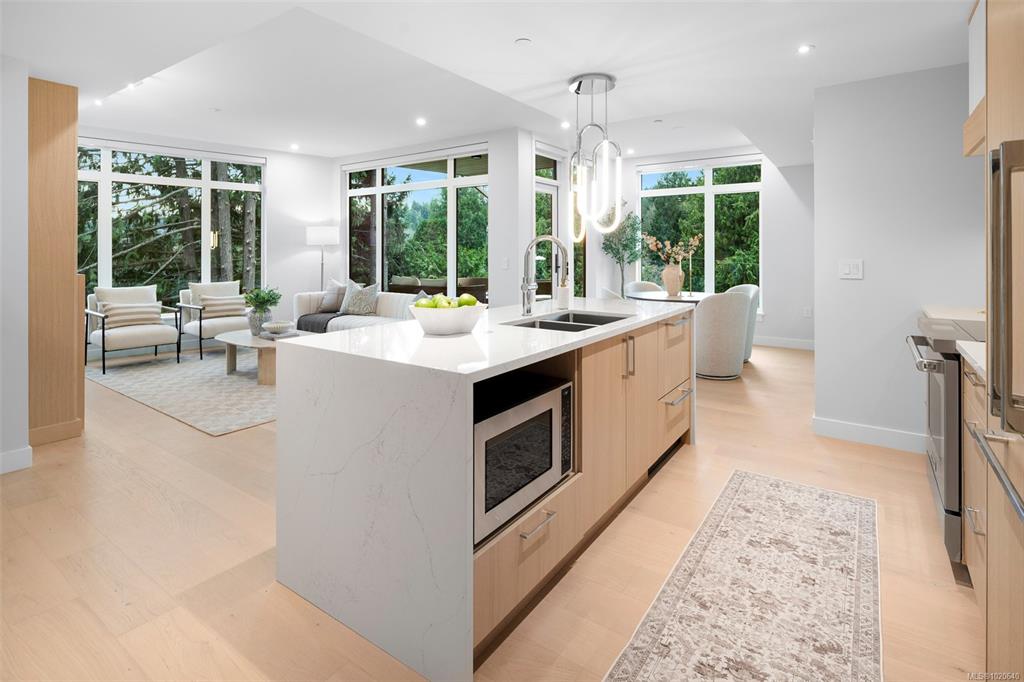 5229 Cordova Bay Rd, 1020640, BC,