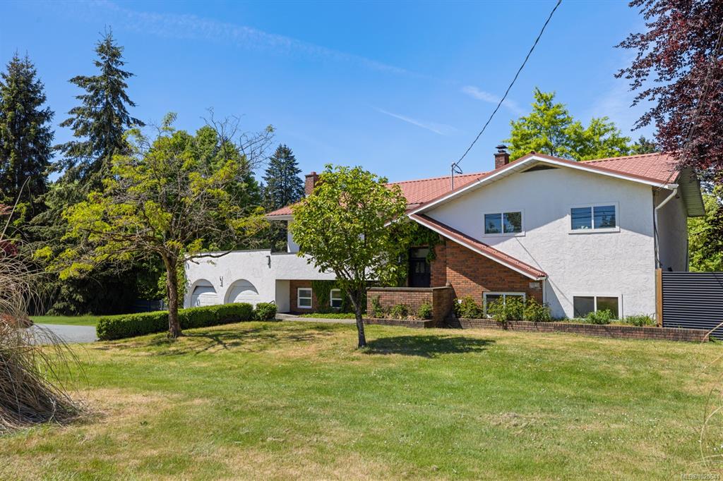 1435 Cherry Point Rd, 1020641, BC,