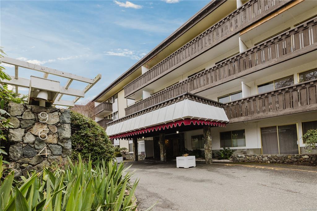 964 Heywood Ave, 1020693, BC,