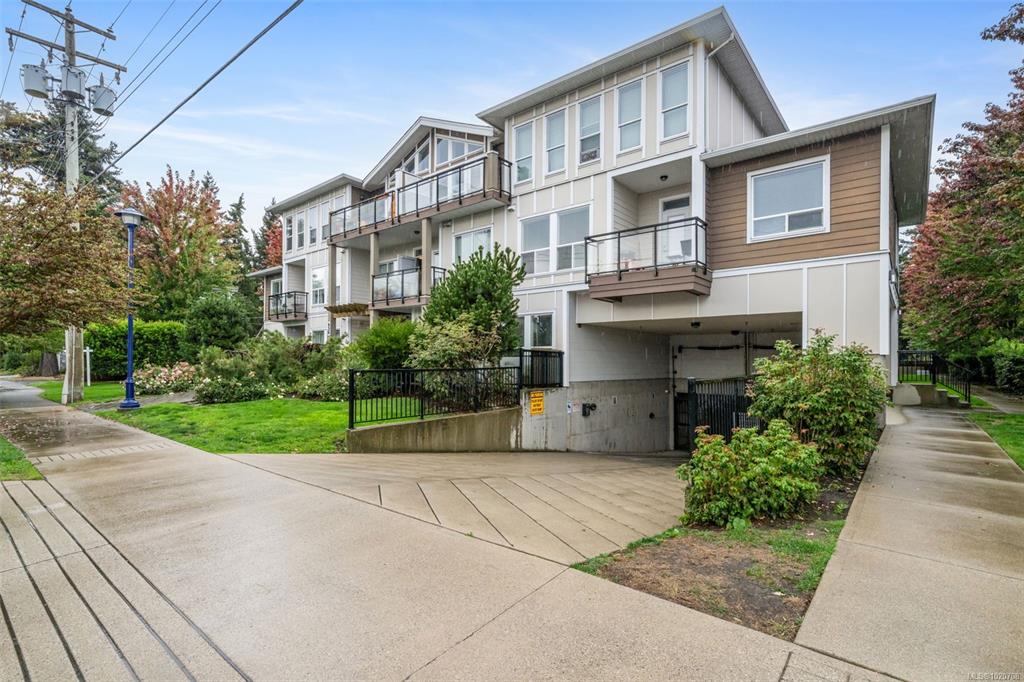 938 Dunford Ave, 1020708, BC,