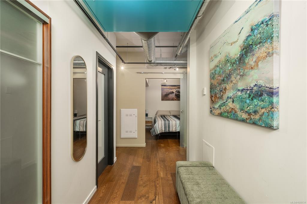 Second View of 1029 View St, Victoria, BC, V8V 0C9