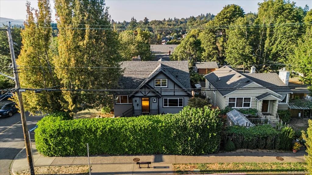 Fourth View of 1130 Finlayson St, Victoria, BC, V8T 2V1