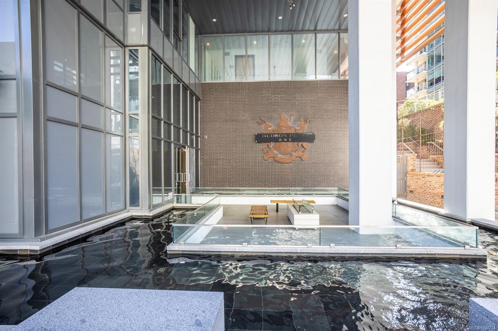 Fourth View of 777 Herald St, Victoria, BC, V8W 1S5