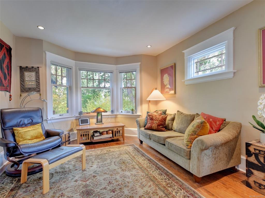 Third View of 2723 Mt Stephen Ave, Victoria, BC, V8T 3L8