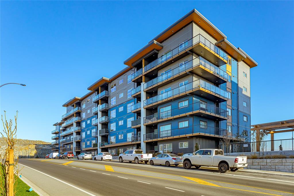 2465 Gateway Rd, 1020790, BC,