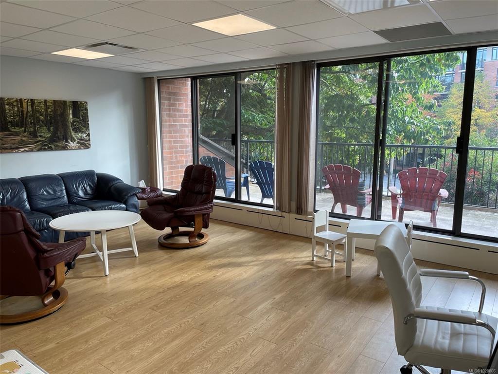 Fourth View of 777 Blanshard St, Victoria, BC, V8W 2G9