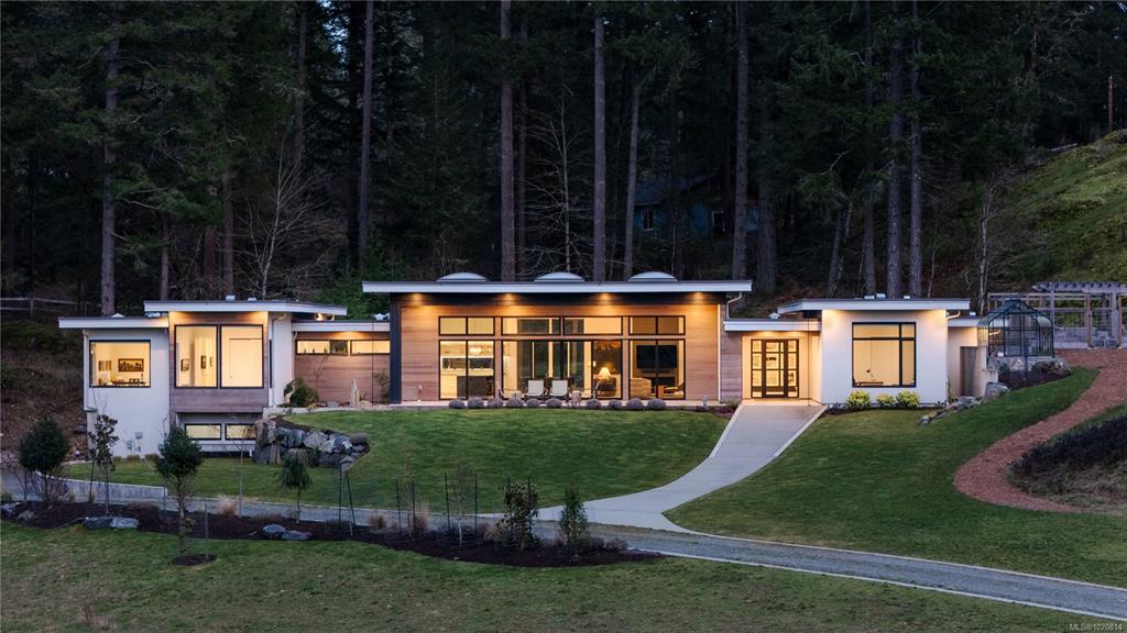 5100 Jagtars Way, 1020814, BC,