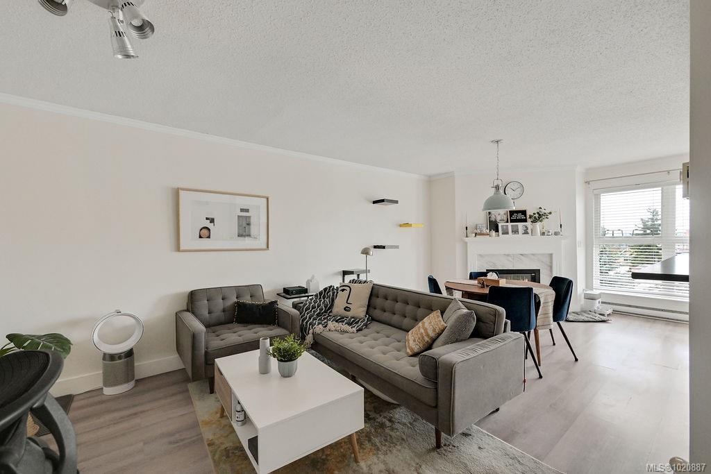 Third View of 1201 Hillside Ave, The Blackwood, Victoria, BC, V8T 2B1