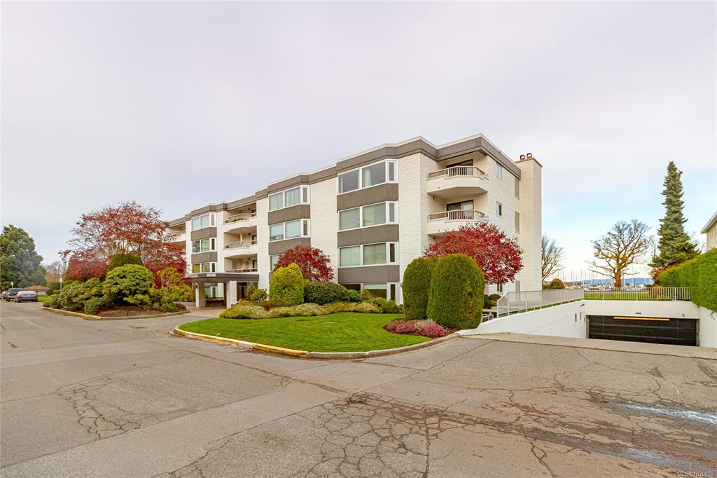 Third View of 1370 Beach Dr, Oak Bay, BC, V8S 2N6