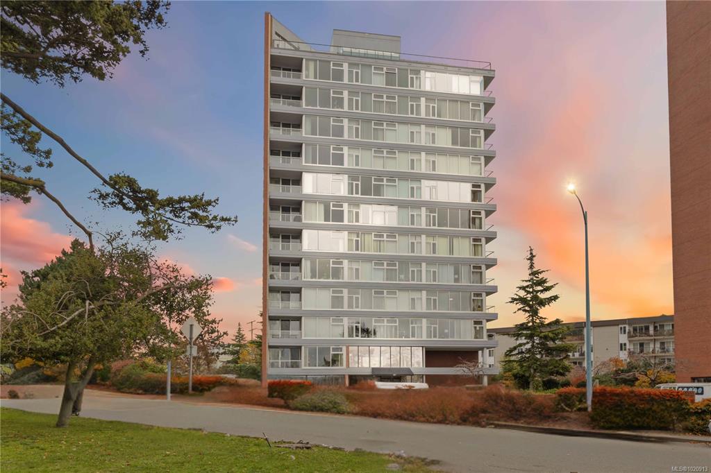 327 Maitland St, 1020913, BC,