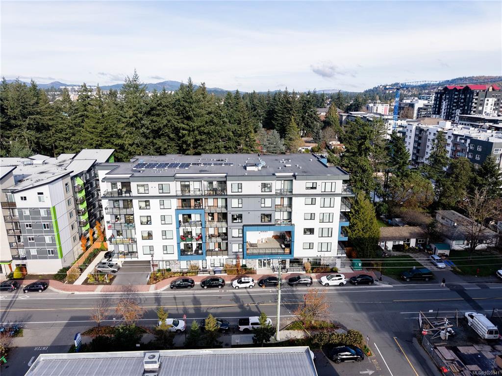 842 Orono Ave, 1020941, BC,