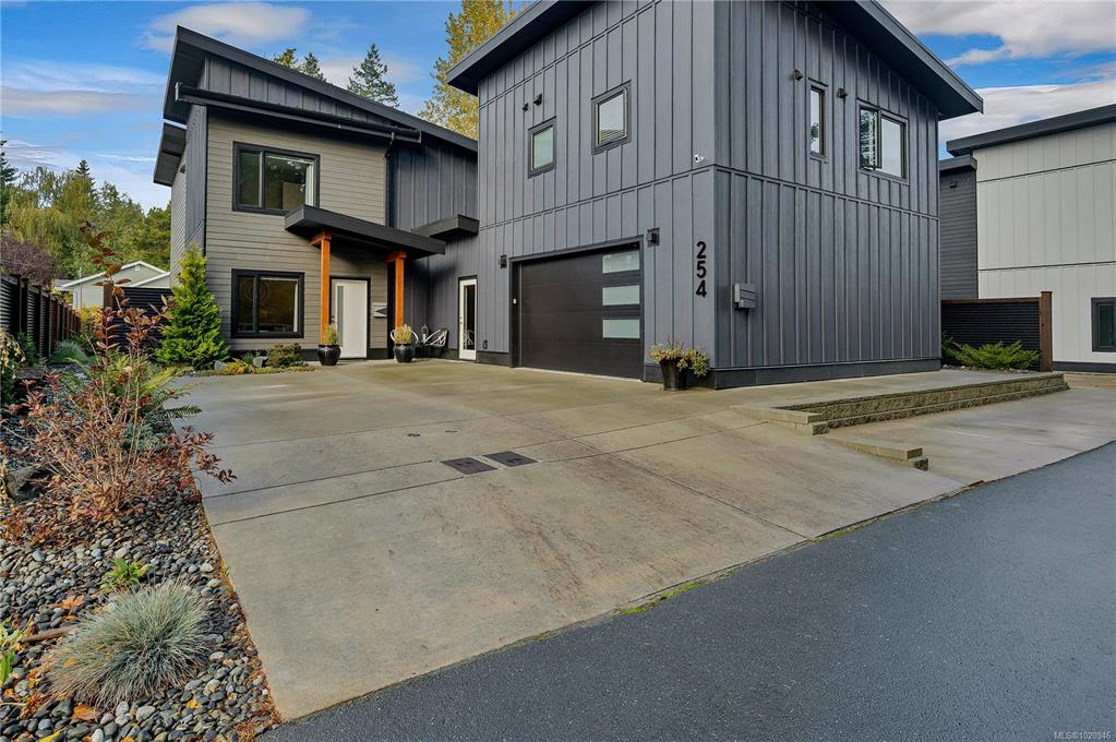 254 Twillingate Rd, 1020946, BC,