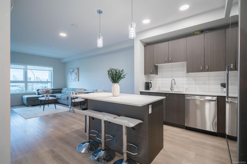 140 Jensen Ave W, 1020950, BC,