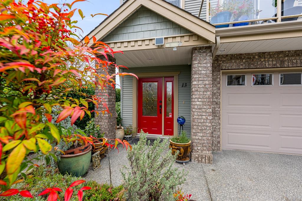 2475 Mansfield Dr, 1020968, BC,