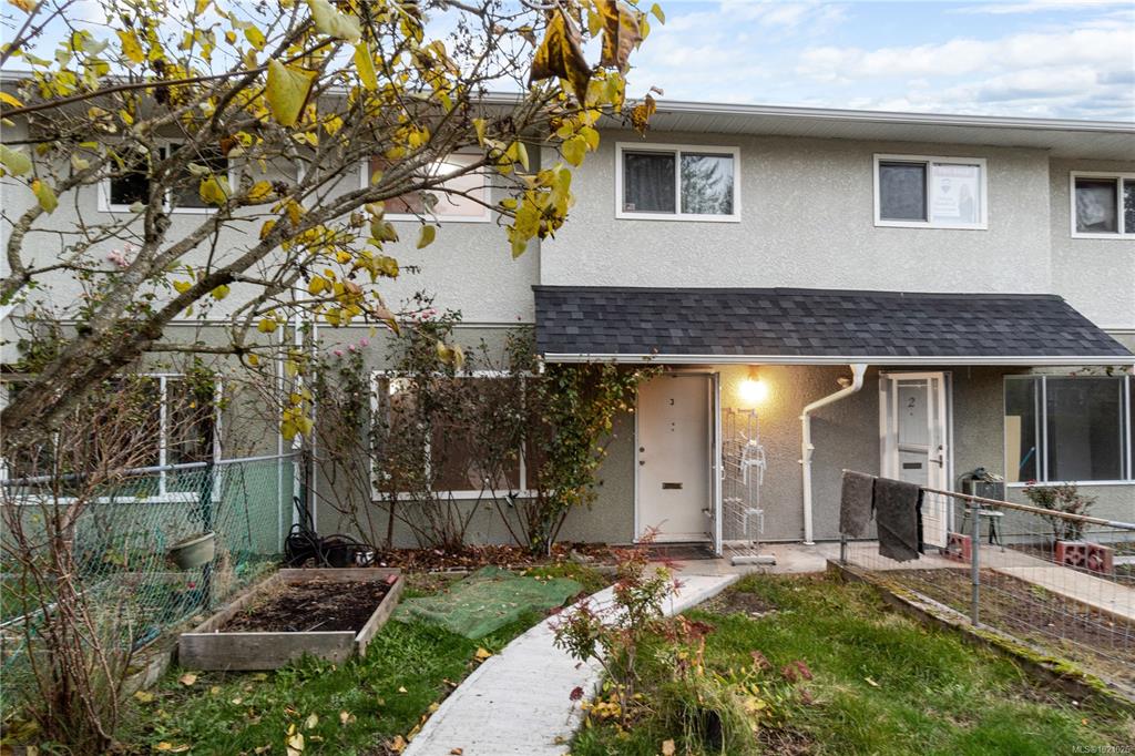 1656 Meredith Rd, 1021026, BC,